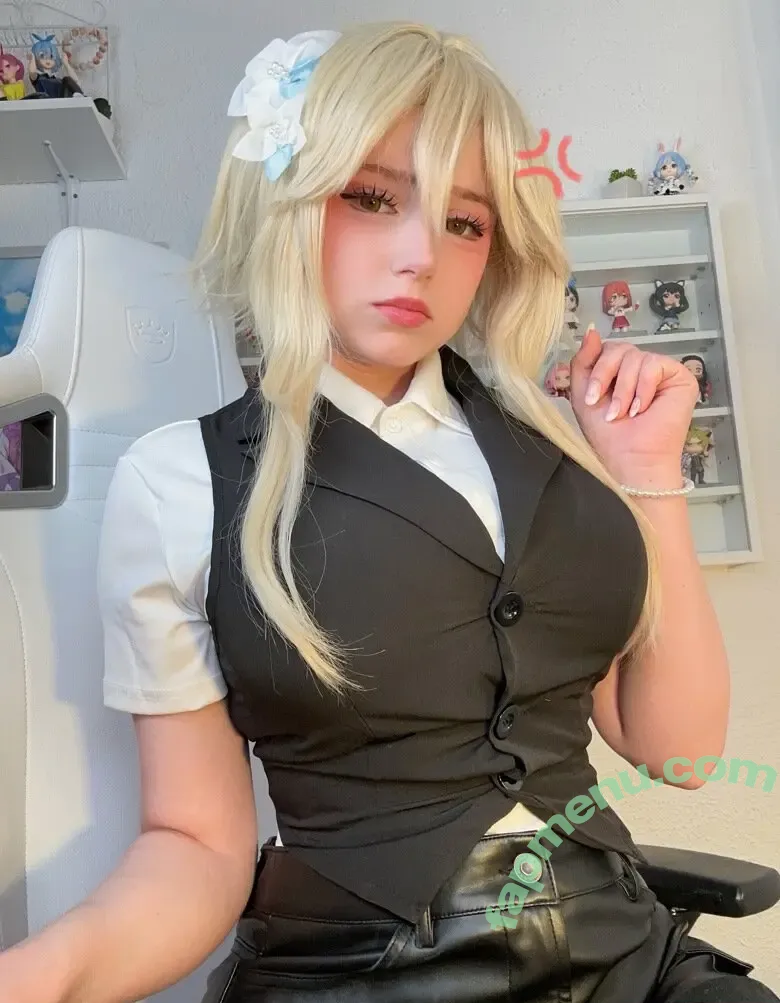 Upminaa nude photo #0063 (Upminaa)