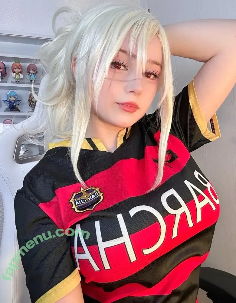 Upminaa nude photo #0100 (Upminaa)