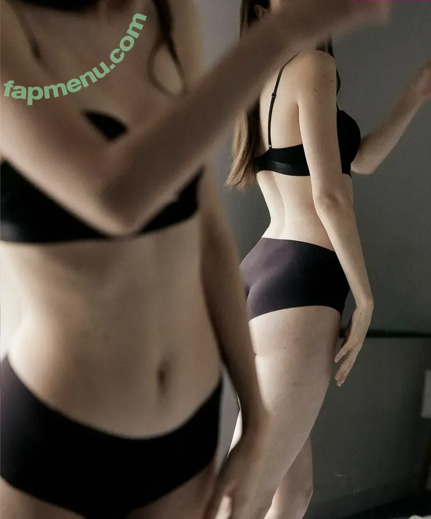 Upminaa nude photo #0236 (Upminaa)