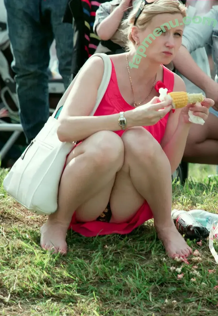 Upskirt - Candids nude photo #0231 (Upskirt - Candids)
