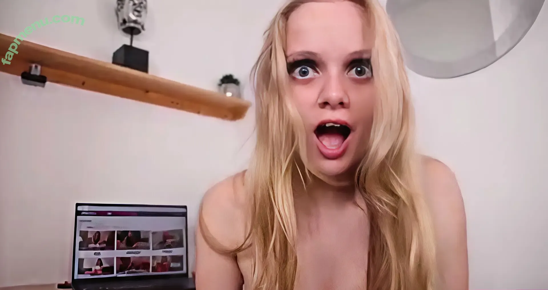 Upskirtjerk nude photo #0075 (Upskirtjerk)