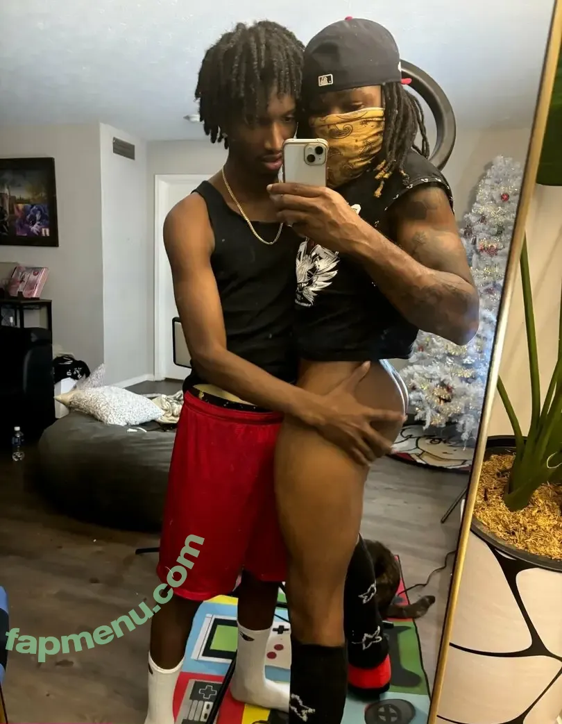 uranimebf nude photo #0013 (uranimebf)