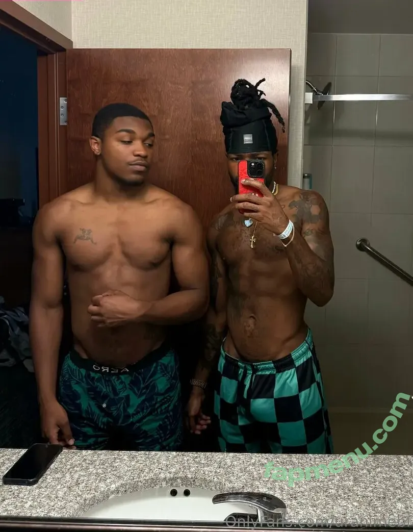 uranimebf nude photo #0035 (uranimebf)