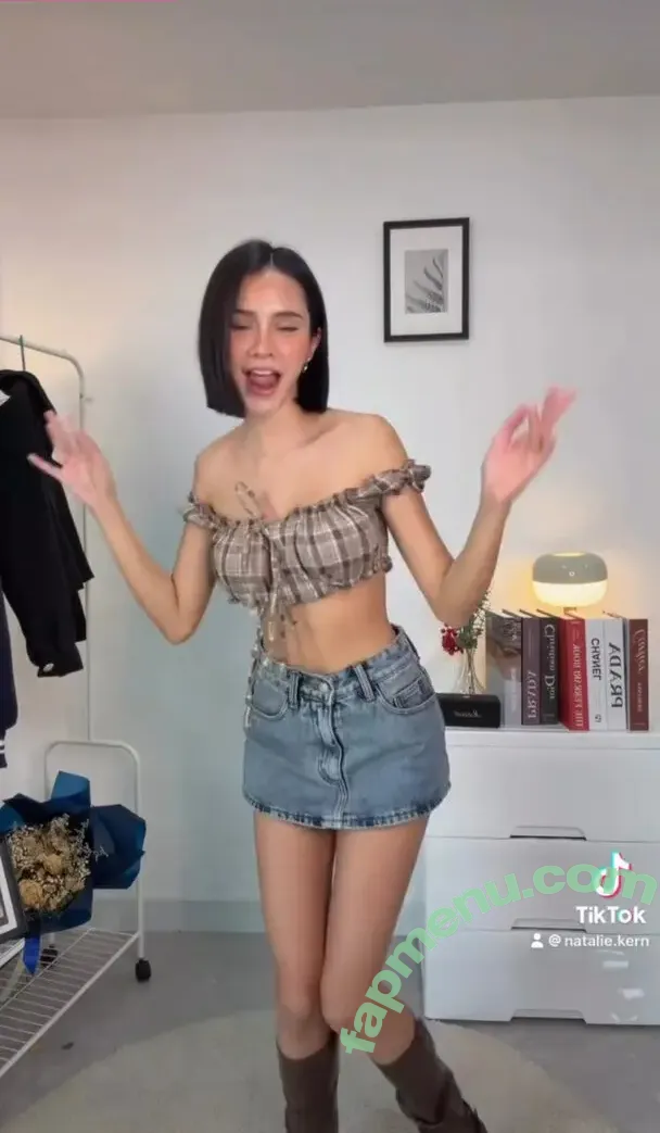 urbabyjasmin nude photo #0615 (urbaby_jasmin)