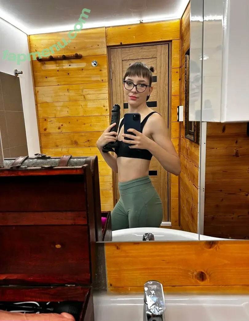 urdidi nude photo #0027 (urdidi)