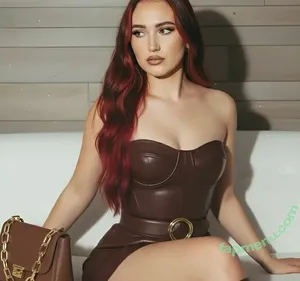 urfav_gemini0607 / Urfav_gemini / urfav.gemini nude photo #0002