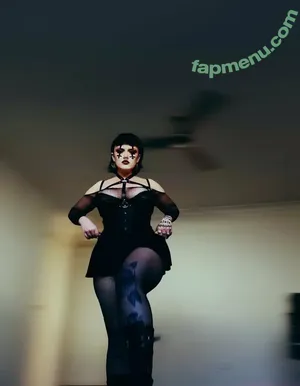  nude photo #0006