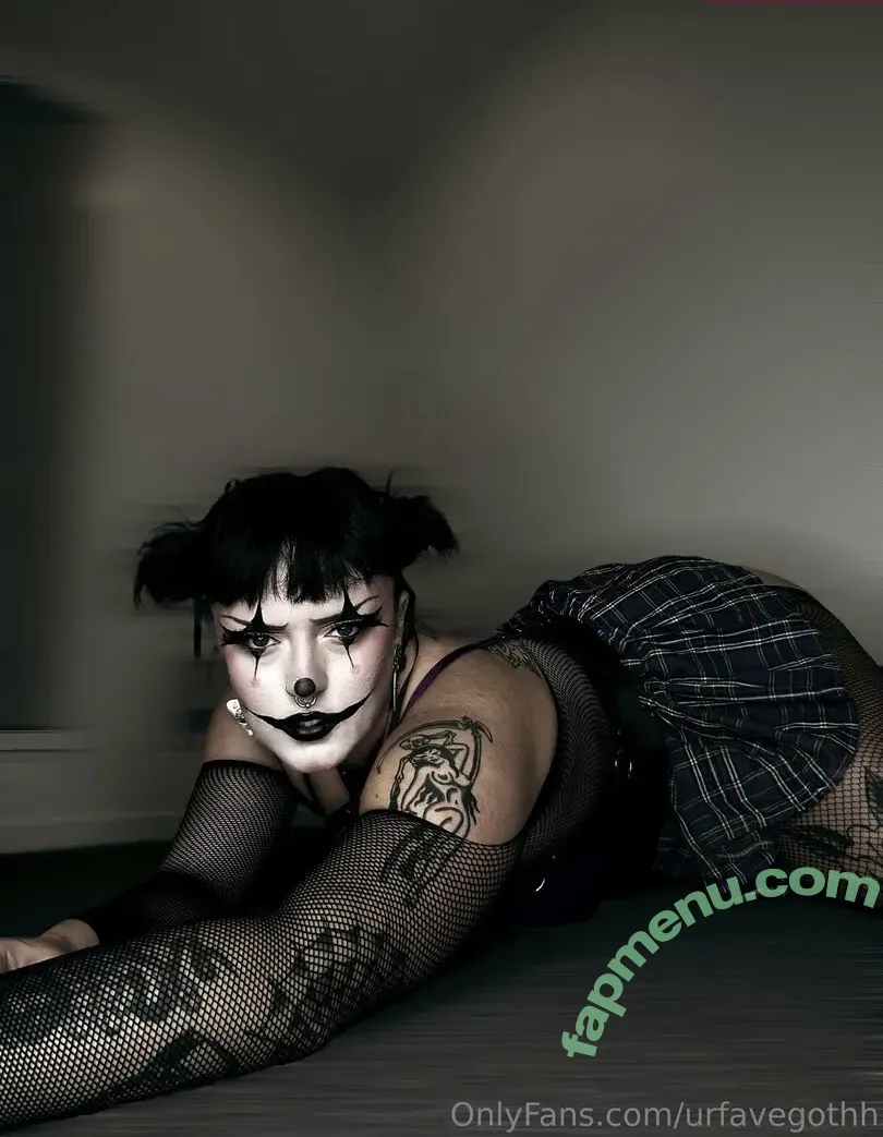 urfavegothh nude photo #0027 (urfavegothh)