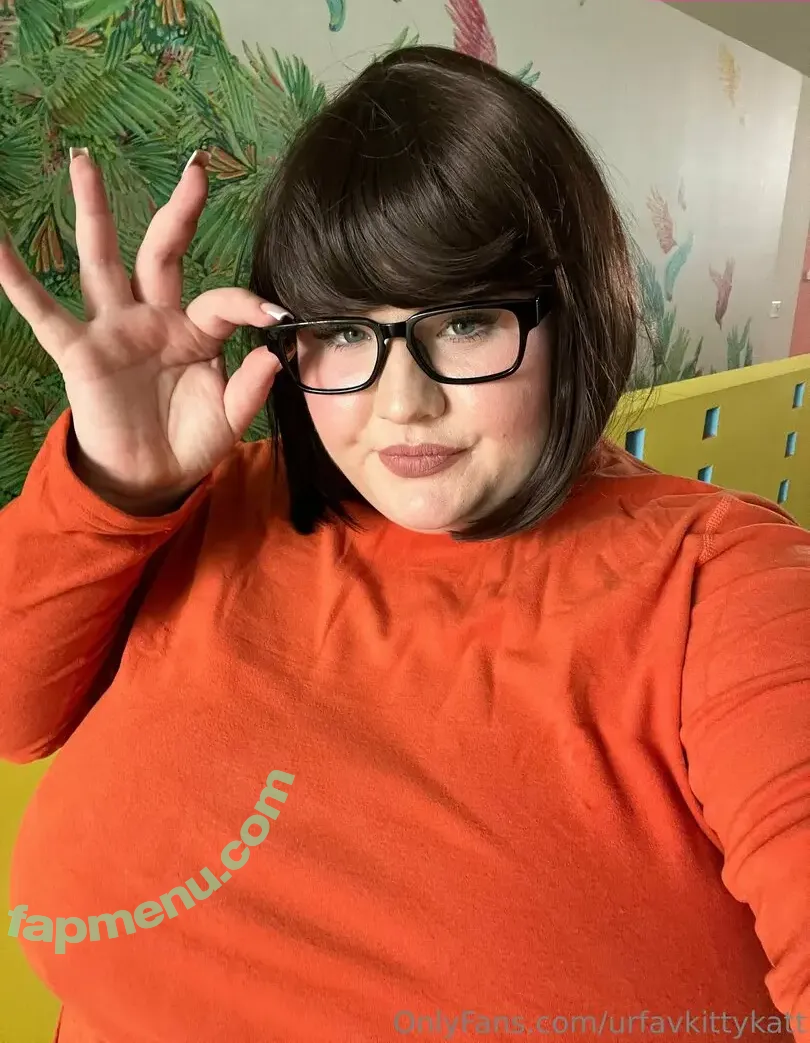 urfavkittykatt nude photo #0478 (urfavkittykatt)