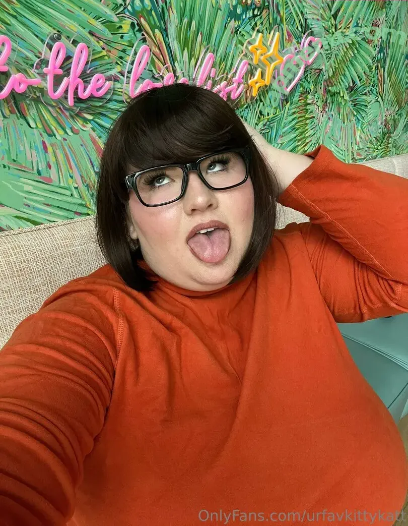 urfavkittykatt nude photo #0488 (urfavkittykatt)