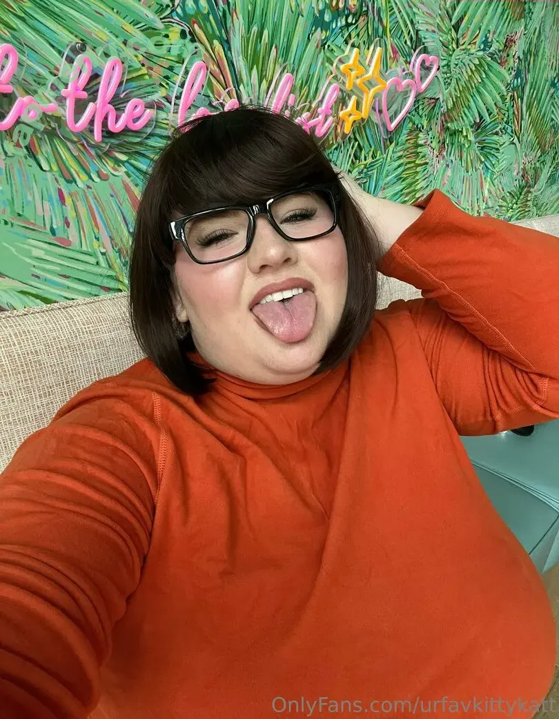 urfavkittykatt nude photo #0497 (urfavkittykatt)