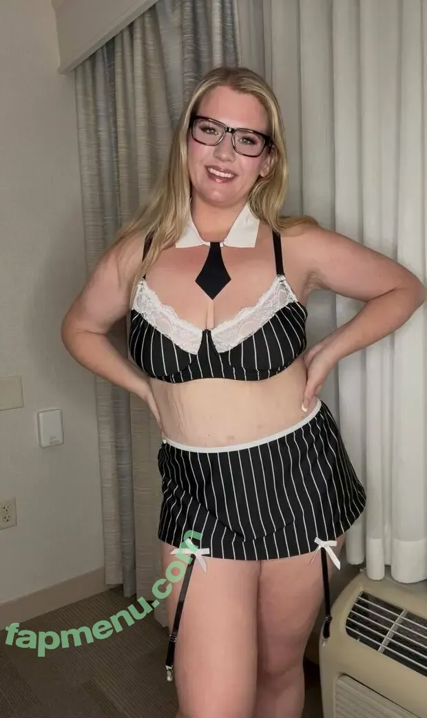 urfavkittykatt nude photo #1001 (urfavkittykatt)