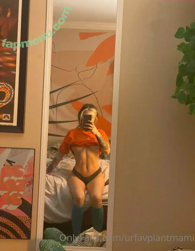 urfavplantmami nude photo #0004 (urfavplantmami)
