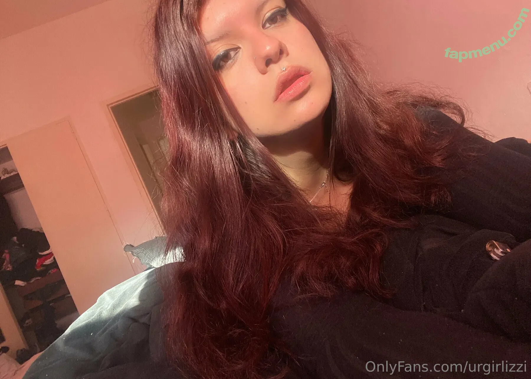 urgirlizzi nude photo #0026 (giuliaditerlizzi)