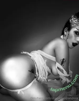 urgoddesspandora / indigogogoddess nude photo #0088