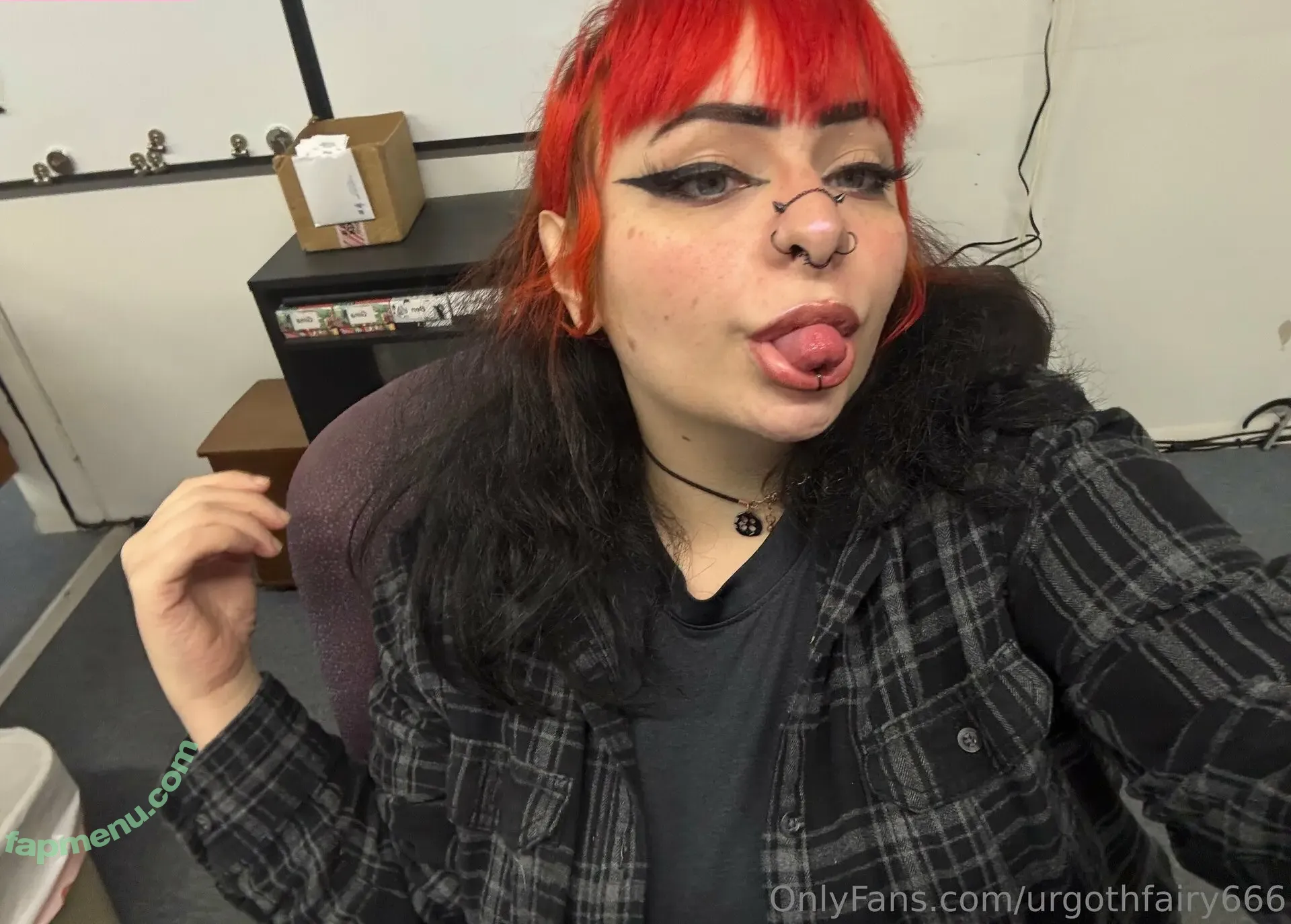 urgothfairy666 nude photo #0006 (urgothfairy666)