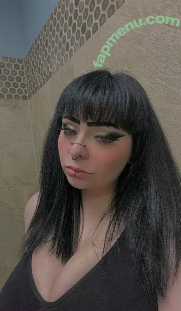 urgothfairy666 nude photo #0033 (urgothfairy666)