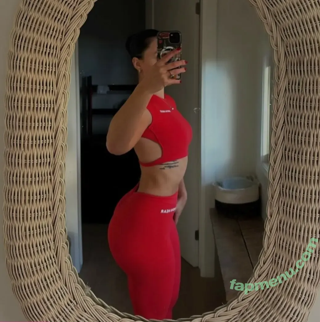 urgymbae nude photo #0039 (jade / urgymbae1.0)