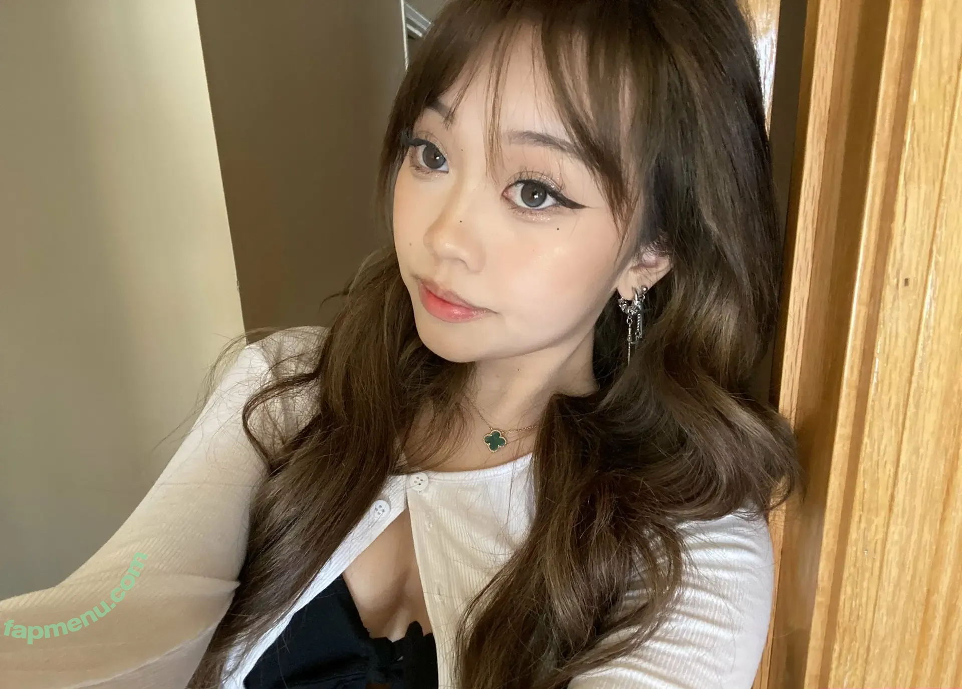ursungirl nude photo #0011 (ursungirl)