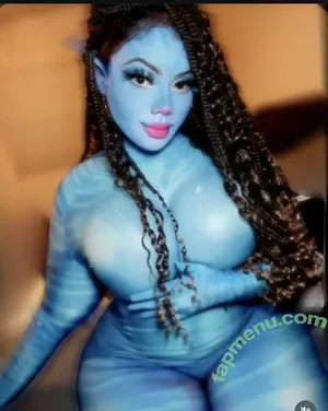 urtr8sh / urtr8sh_ nude photo #0016