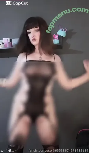  nude photo #0005