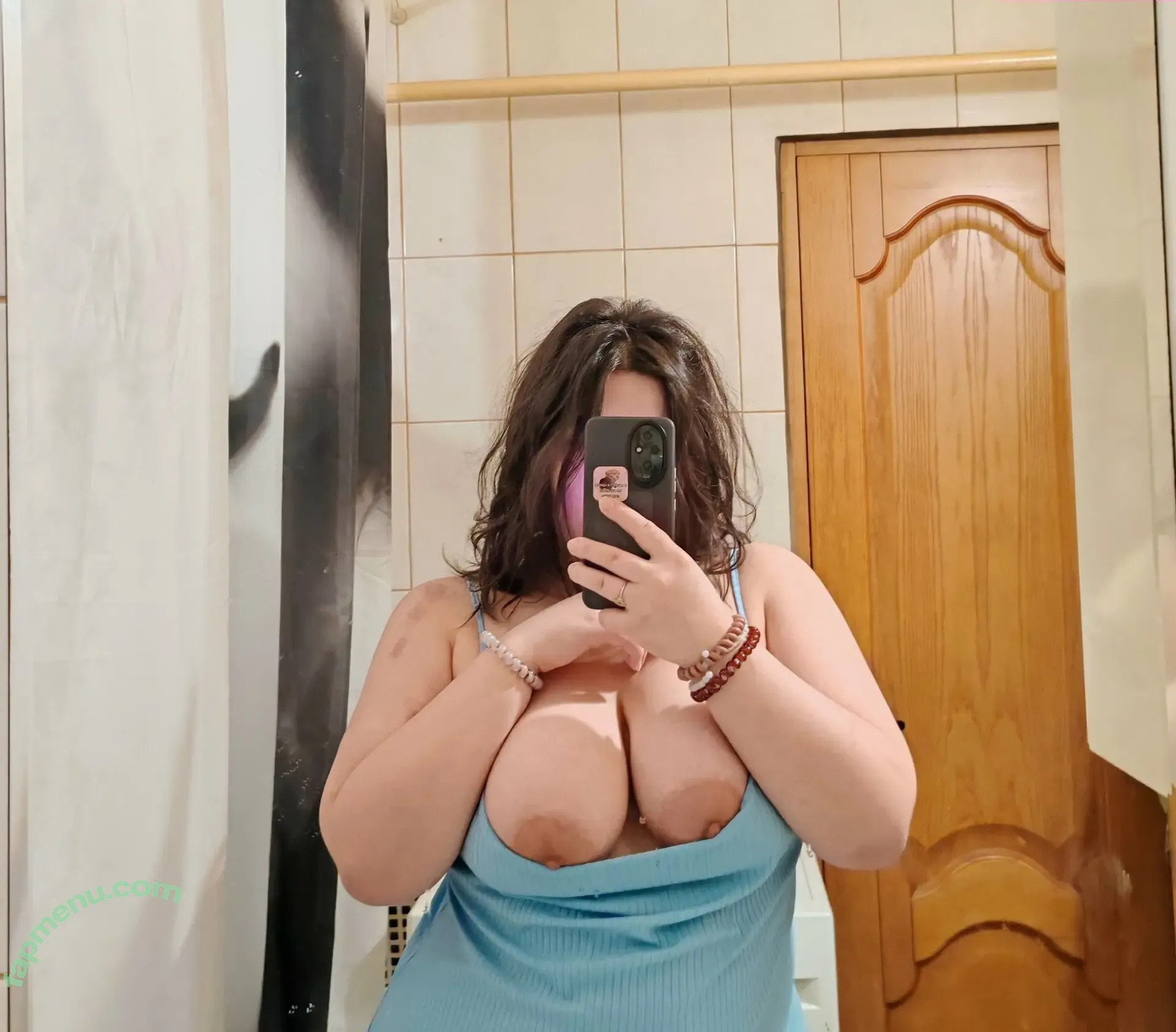 utkashnitke nude photo #0052 (ananasha / glubokoinezhno / pikkuiitukka)