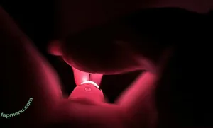 _UTxTU_mom_ / __thatcoolmom__ nude photo #0050