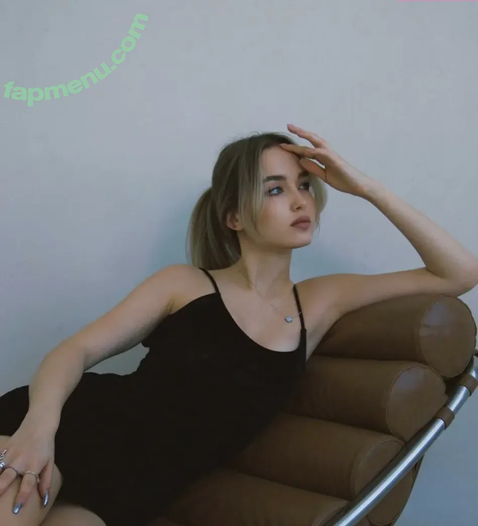 uuraniummm nude photo #0003 (uuraniumm)