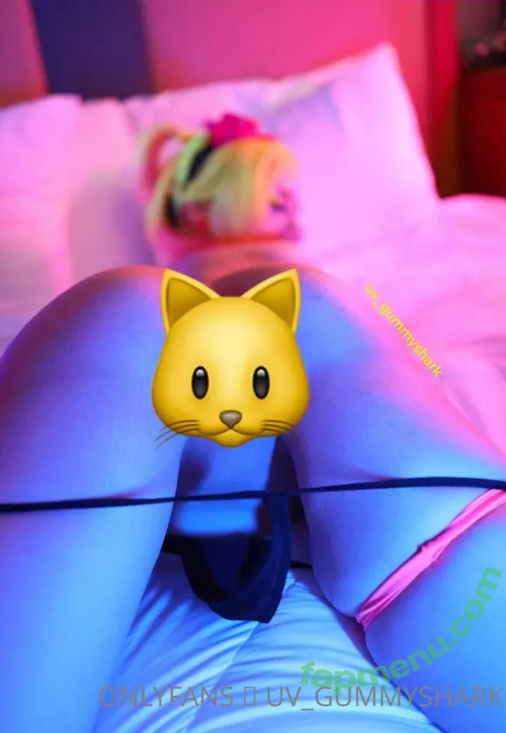 uv_gummyshark nude photo #0063 (uv_gummyshark)