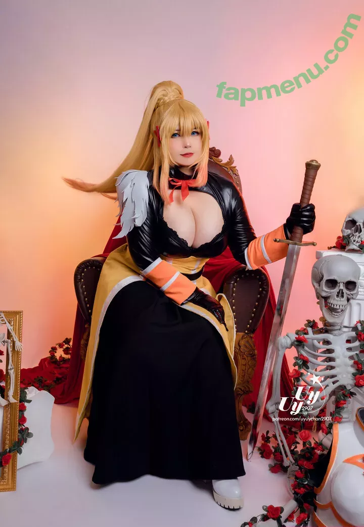 uyuy2907 nude photo #2000 (uyuychan2907)