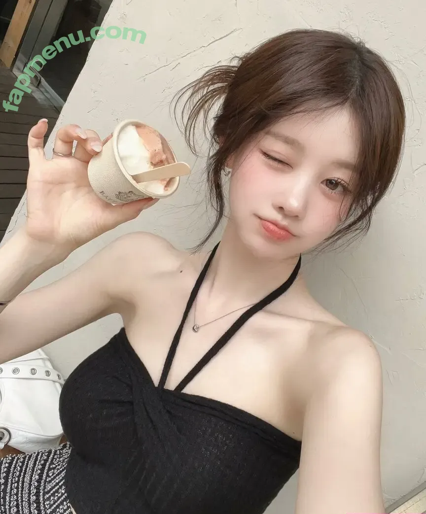 Uzaa nude photo #0113 (____uzaa)