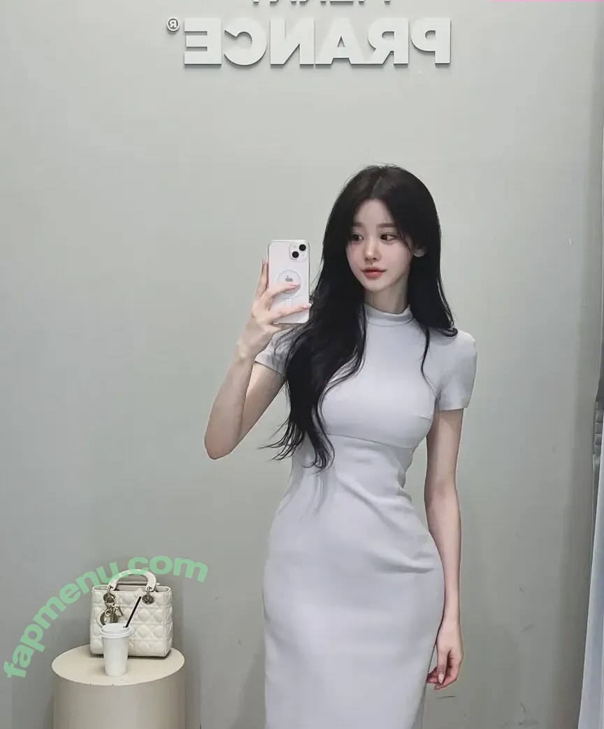 Uzaa nude photo #0118 (____uzaa)
