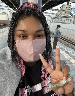 Uzuri Mia / uzurimia nude photo #0006