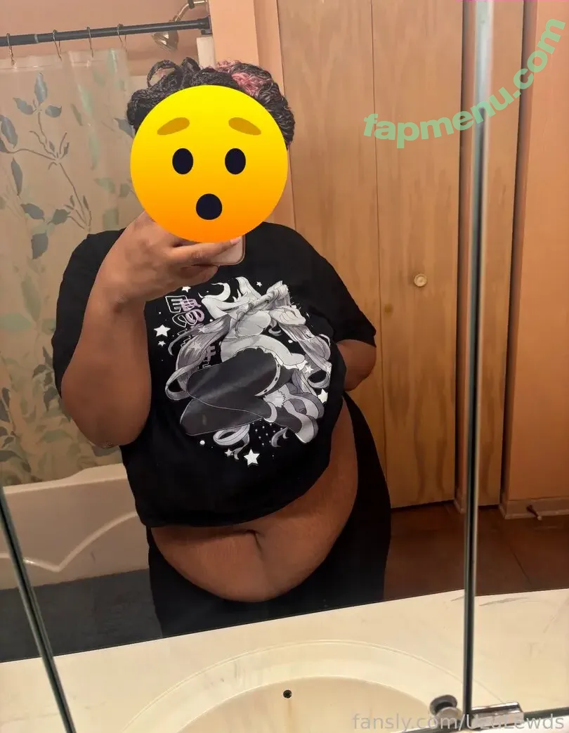 Uzuri Mia nude photo #0014 (uzurimia)