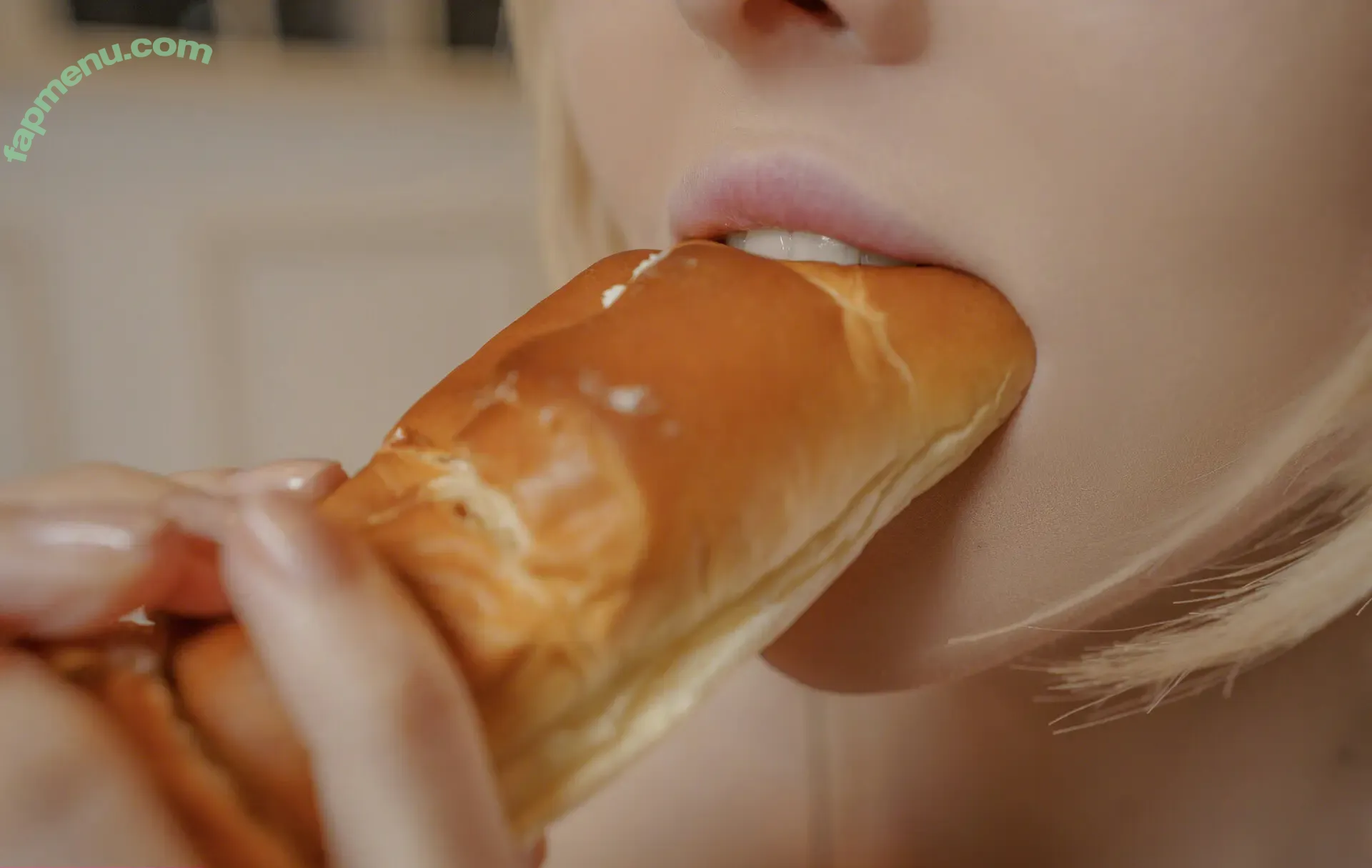 V11n3g4l nude photo #0225 (vinnegal / vinnegal_)