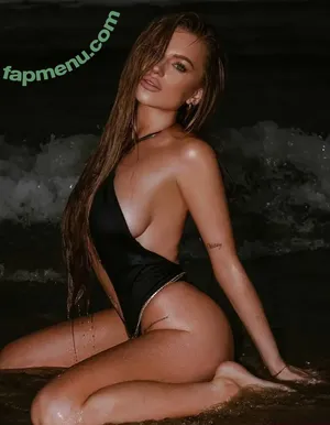  nude photo #0005