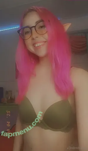  nude photo #0004