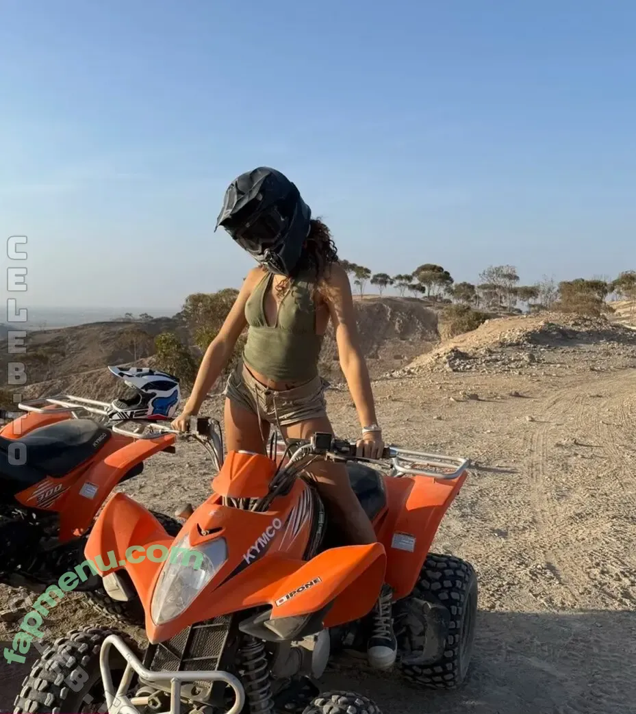 V7ena nude photo #0050 (u7ena)