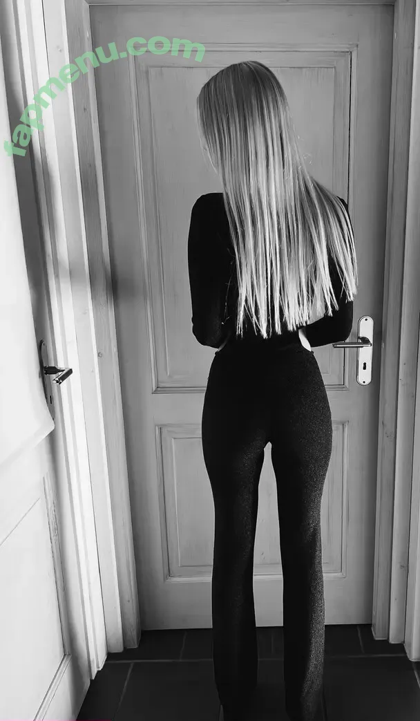 Vaanessaaa_98 nude photo #0037 (Vaanessaaa_98)