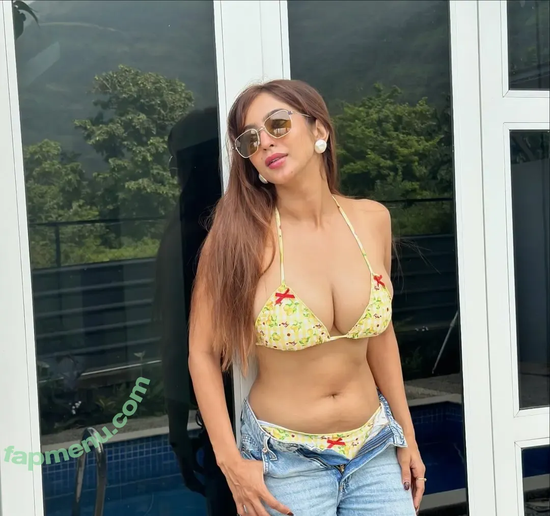 Vaibhavi Joshi nude photo #0018 (vaibhavijoshi777)
