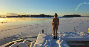  nude photo #0002