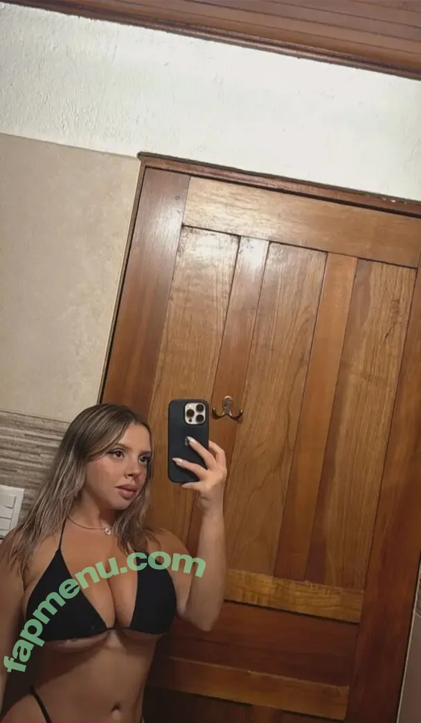 Vale S nude photo #0089 (iamlavale.s / valesc / valy_s)