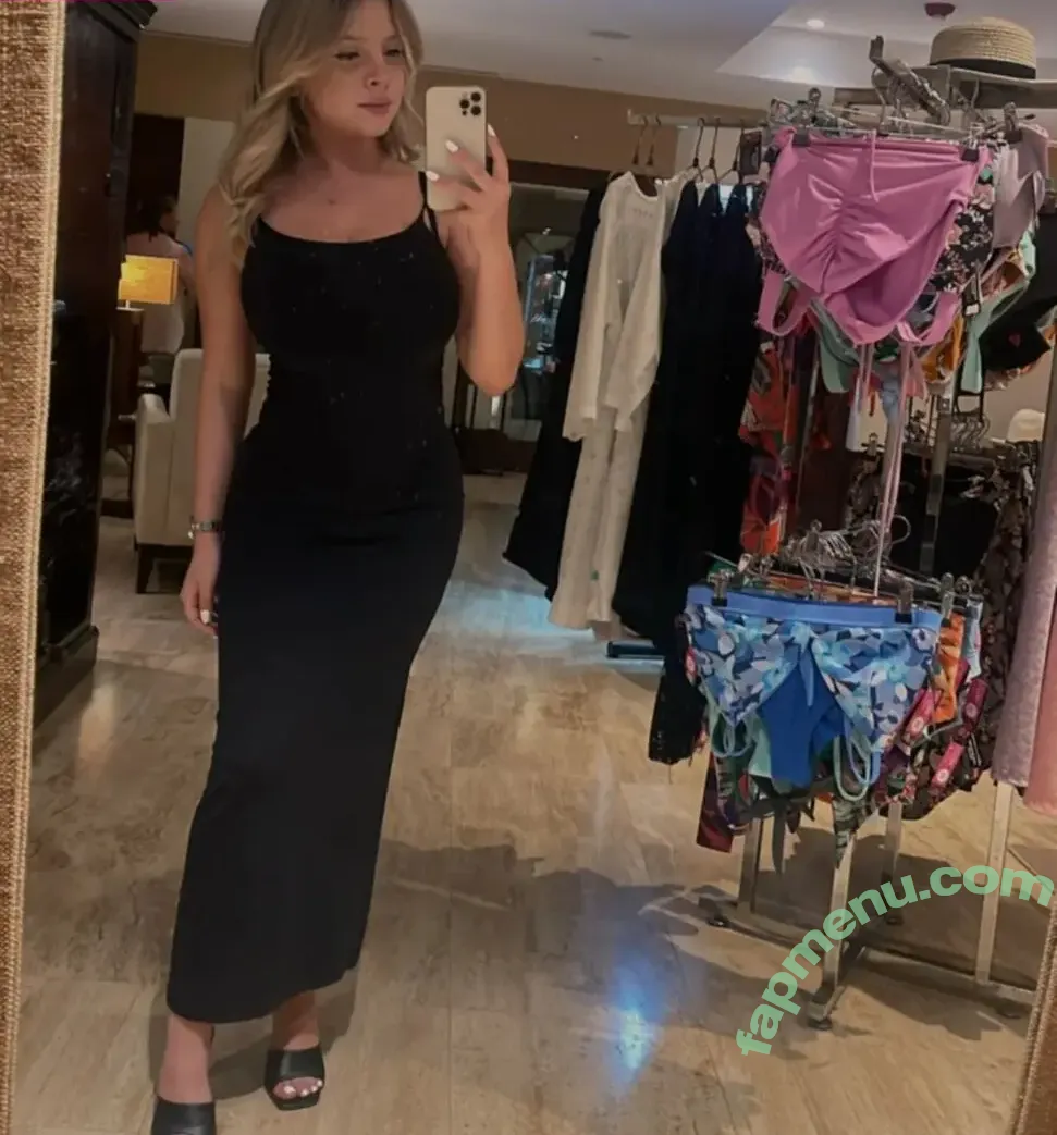 Vale S nude photo #0100 (iamlavale.s / valesc / valy_s)