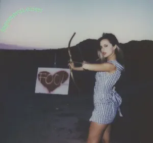 valentiinarose / Valentina Bilbao / valentinarose18 nude photo #0151