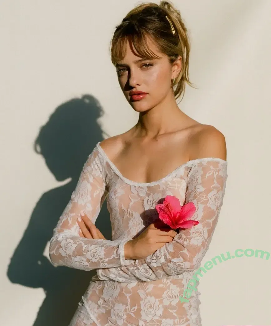 valentiinarose nude photo #0012 (Valentina Bilbao / valentinarose18)