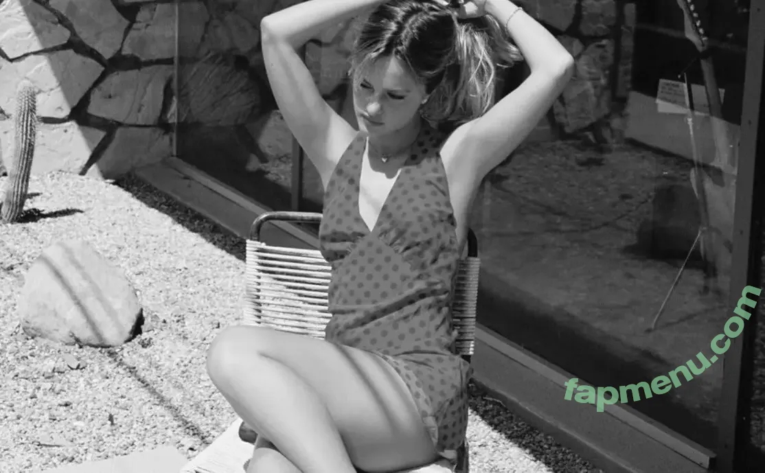 valentiinarose nude photo #0028 (Valentina Bilbao / valentinarose18)