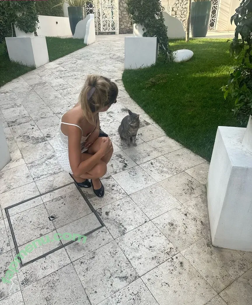 valentiinarose nude photo #0050 (Valentina Bilbao / valentinarose18)