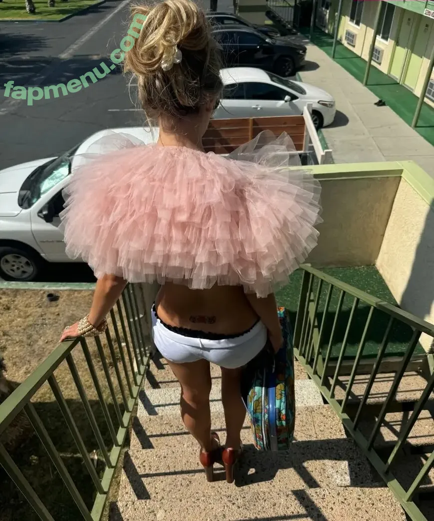 valentiinarose nude photo #0103 (Valentina Bilbao / valentinarose18)