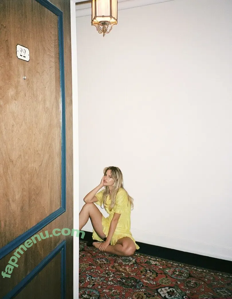 valentiinarose nude photo #0109 (Valentina Bilbao / valentinarose18)