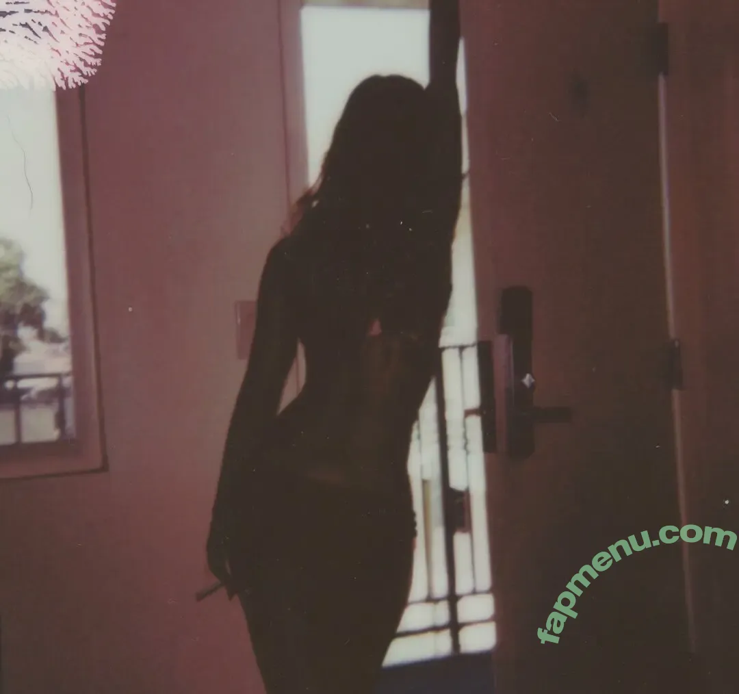 valentiinarose nude photo #0149 (Valentina Bilbao / valentinarose18)